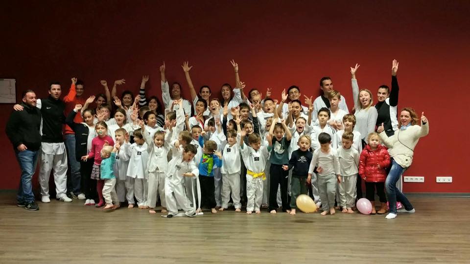 12391109_983325225061649_2651070960283584250_n