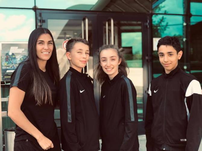 64575478_2332947413432750_335974336420642816_n