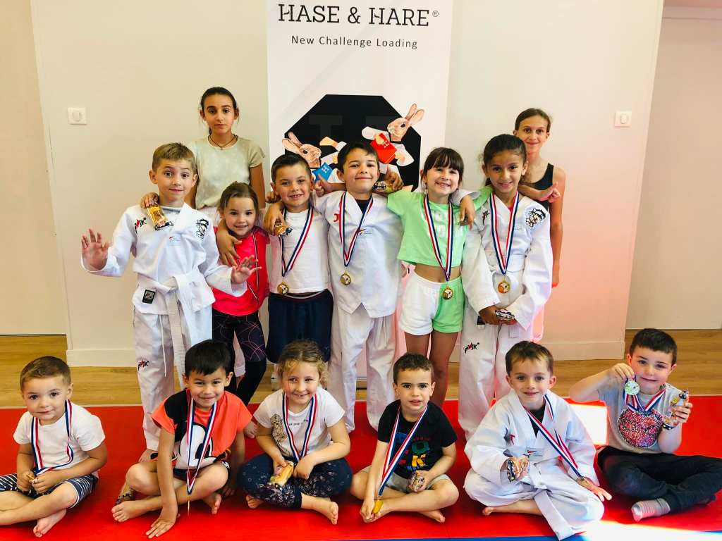 TAEKWONDO SOSPEL, SPORT DE COMBAT A SOSPEL